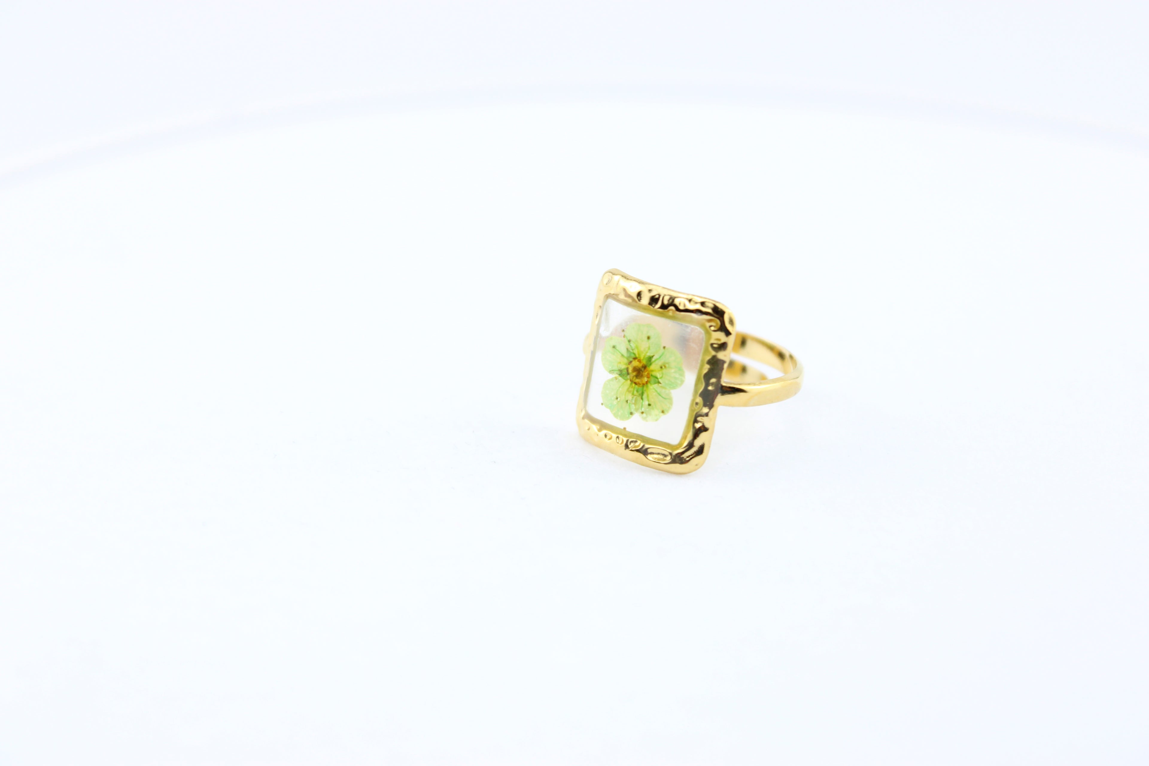 Verdant Bloom Frame Ring