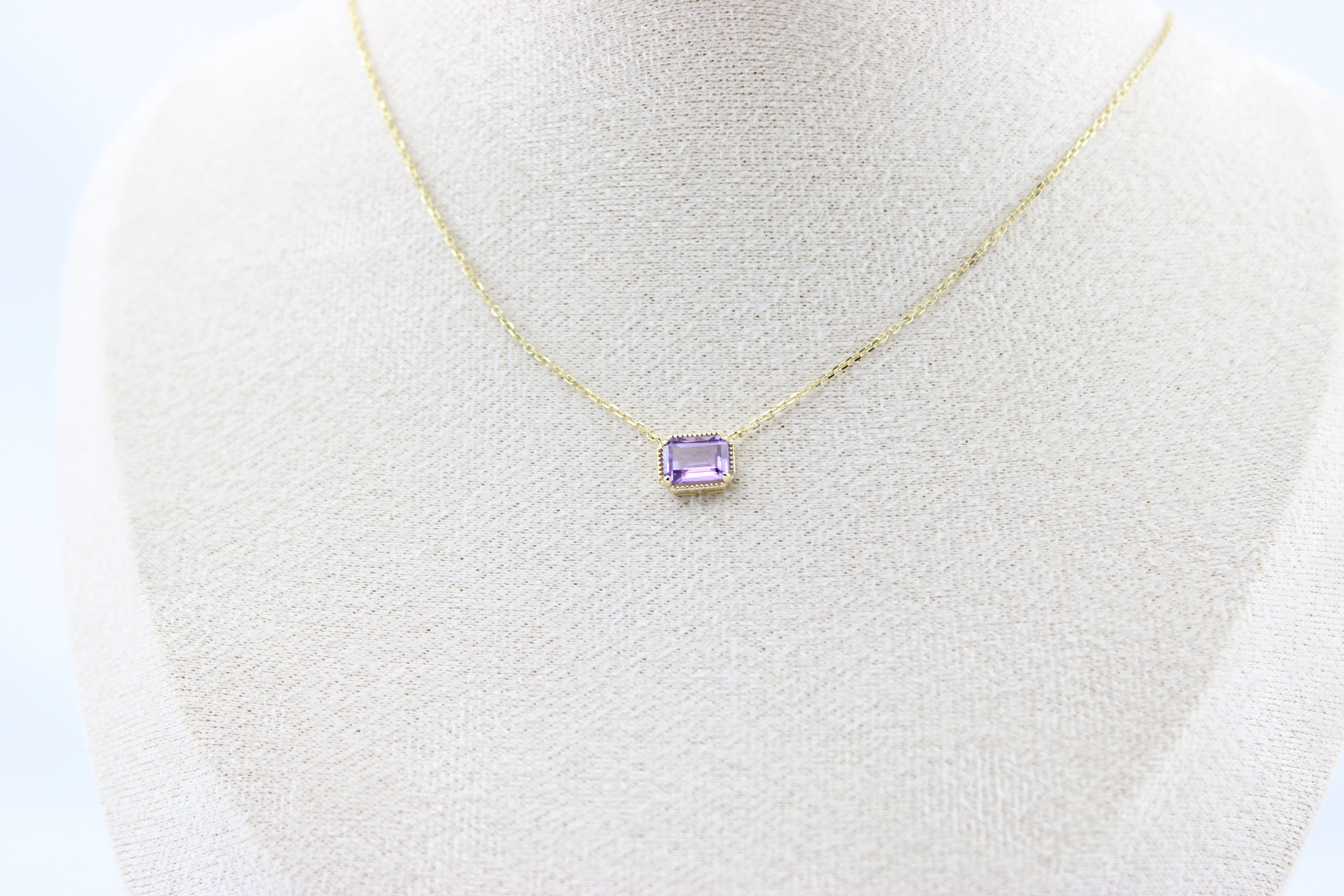 Amethyst Glow Pendant Necklace