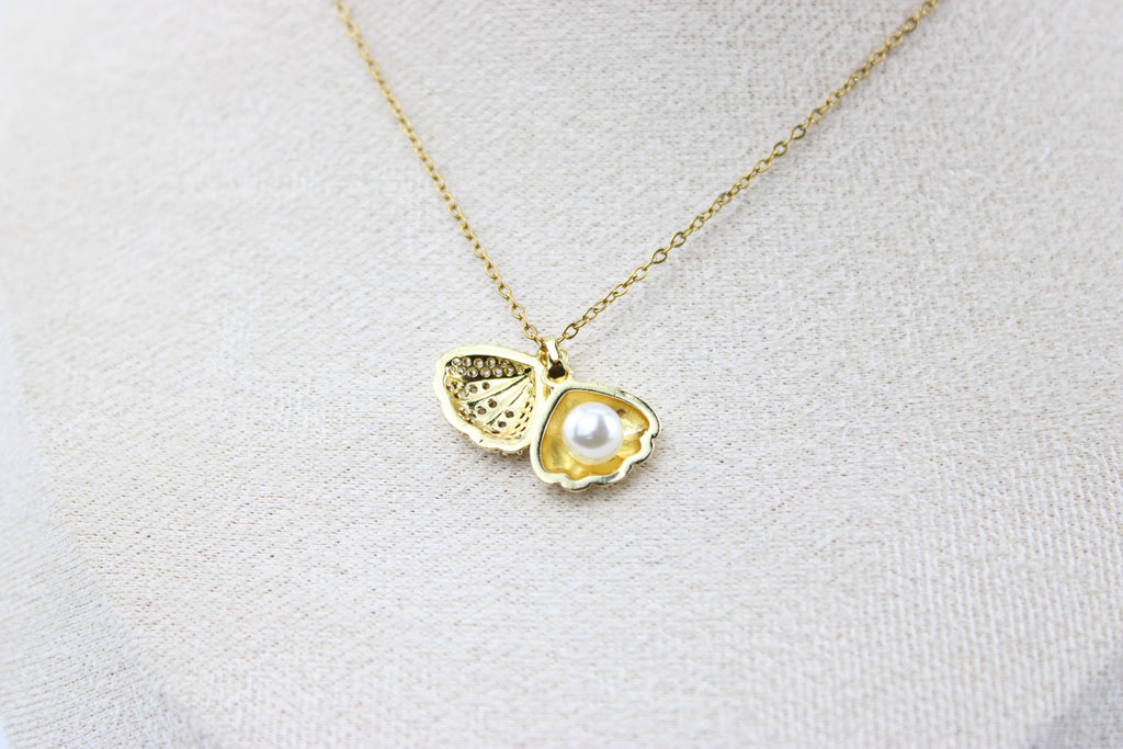 Golden Pearl Seashell Charm Necklace