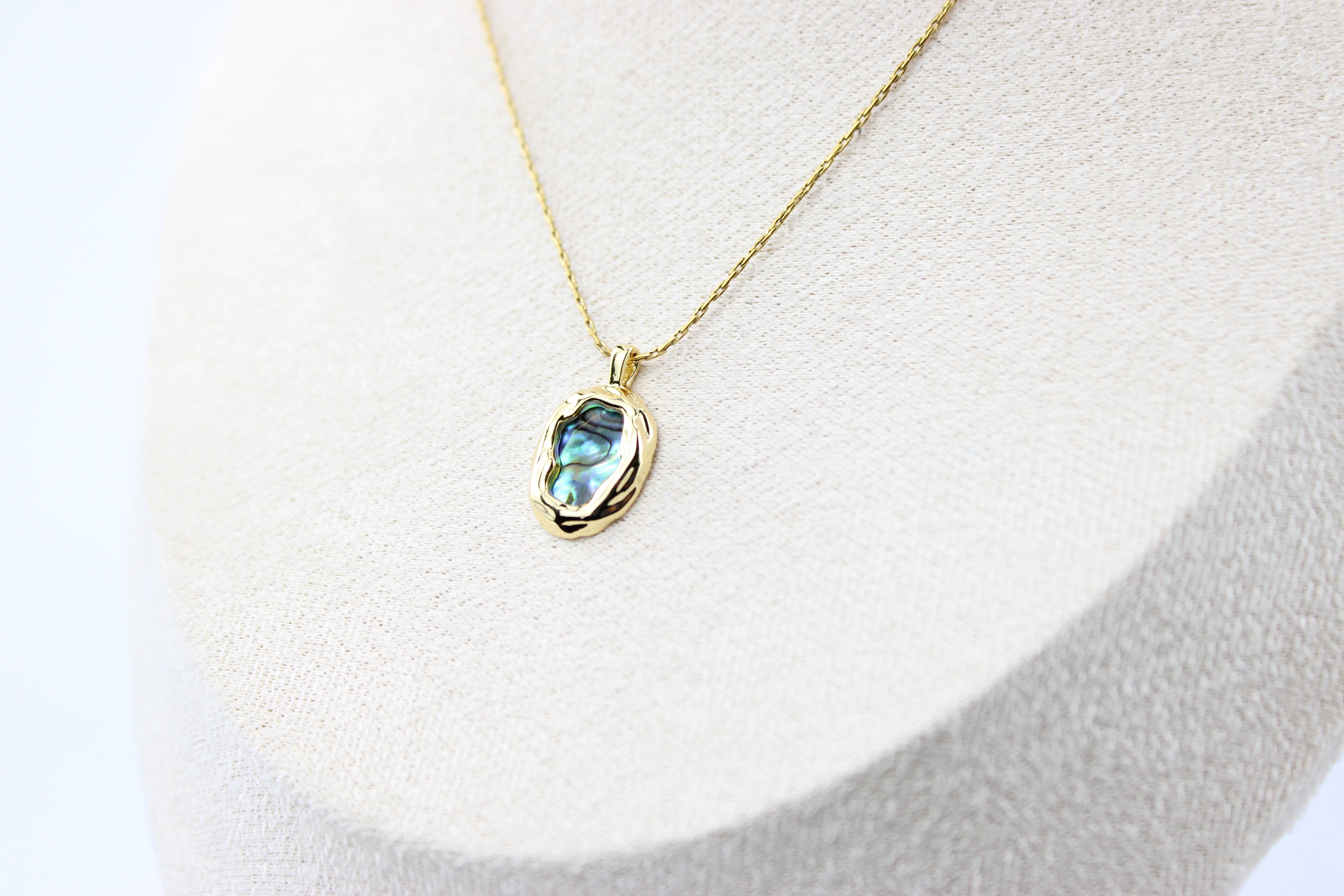 Ocean Aura Pendant